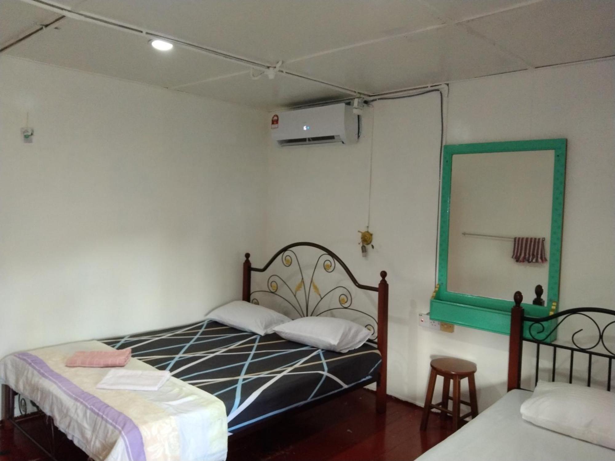 Hotel Nazri Nipah Camp Pangkor Kampung Teluk Nipah Habitación foto