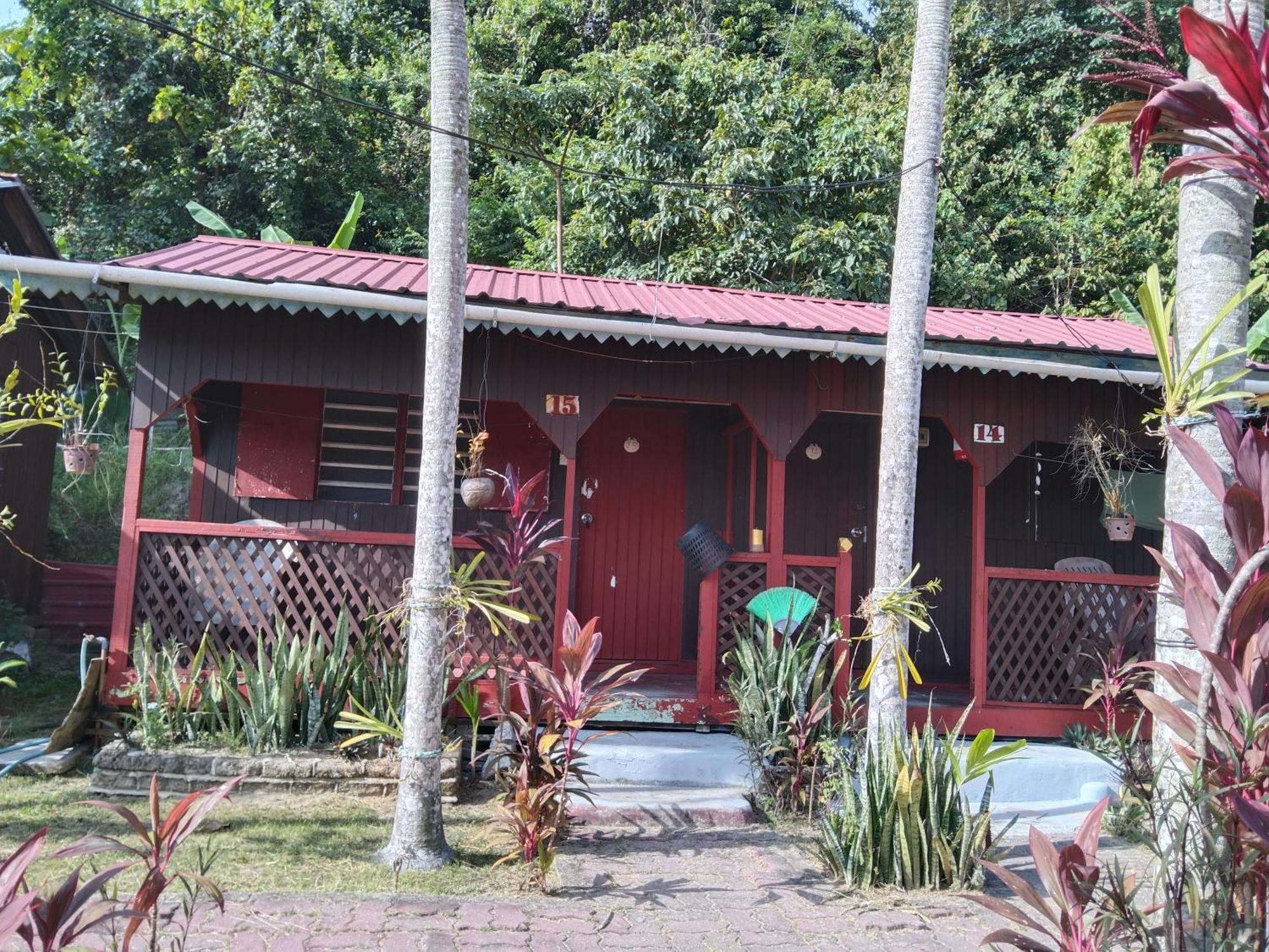 Hotel Nazri Nipah Camp Pangkor Kampung Teluk Nipah Habitación foto